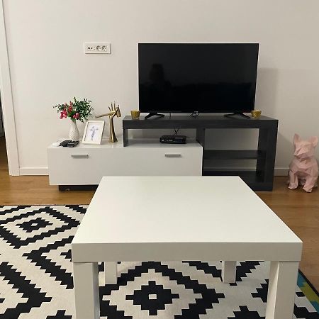 Neva Apartment Belgrad Zewnętrze zdjęcie